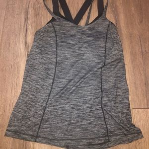 Lululemon tank size 6